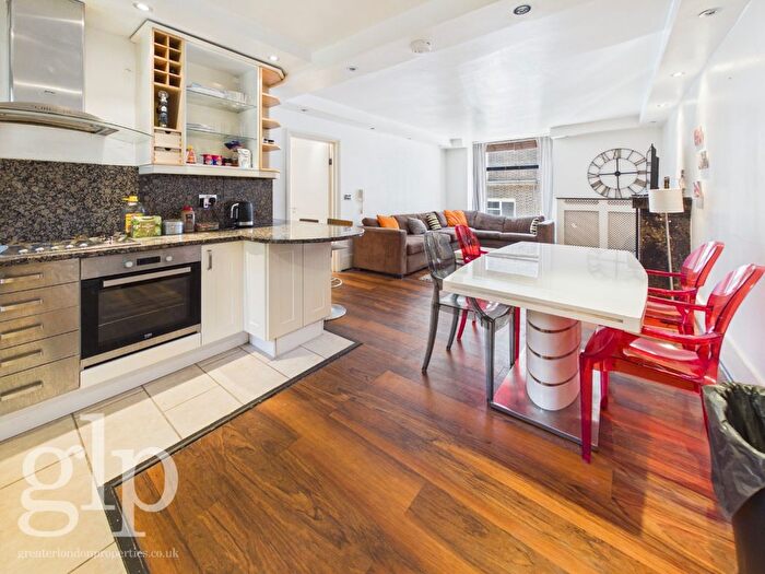 2 Bedroom Flat To Rent In Ridgmount Street, Bloomsbury, WC1E