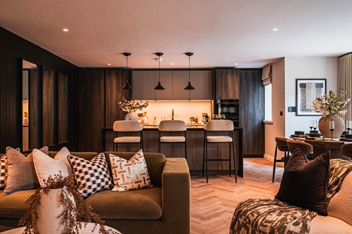 2 Bedroom Flat For Sale In Apartment Vicarage Gardens, Vicarage Lane, Dore, Sheffield, S17