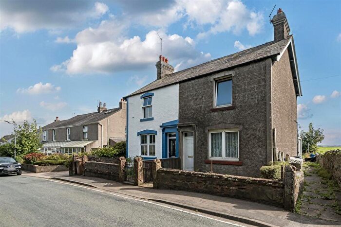 3 Bedroom Semi-Detached House For Sale In Drigg, Holmrook, CA19