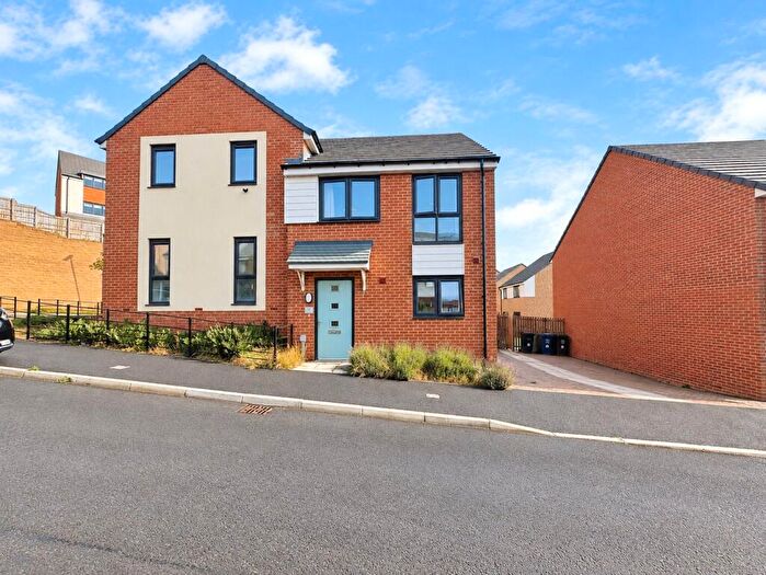 2 Bedroom Semi Detached House For Sale In Castlesteads Way, Newcastle Upon Tyne, NE15