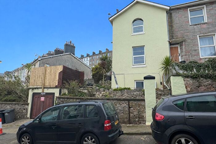 1 Bedroom Maisonette For Sale In Warberry Road West, Torquay, TQ1