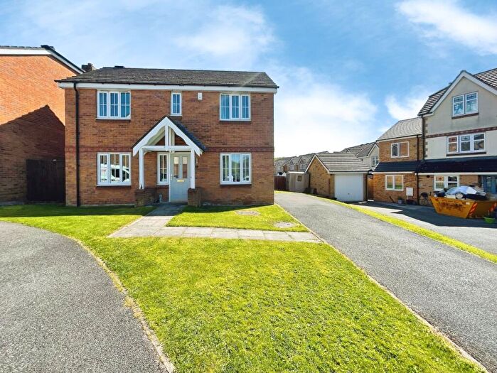 3 Bedroom Detached House For Sale In Forestdale Way Shipley, BD18