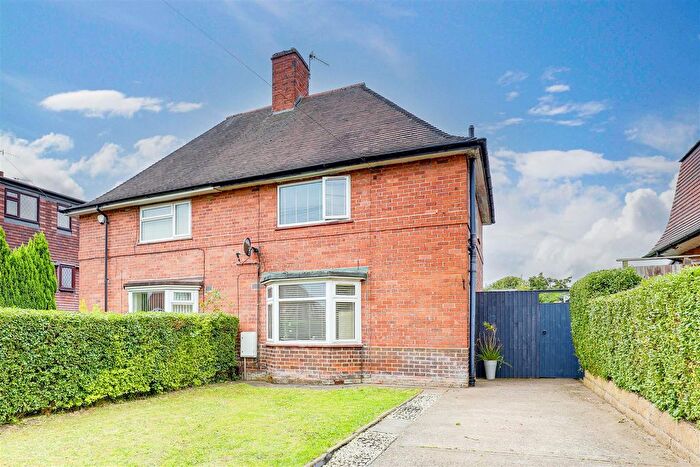 3 Bedroom Semi Detached House For Sale In Staplehurst Drive, Heathfield, Nottinghamshire, NG5