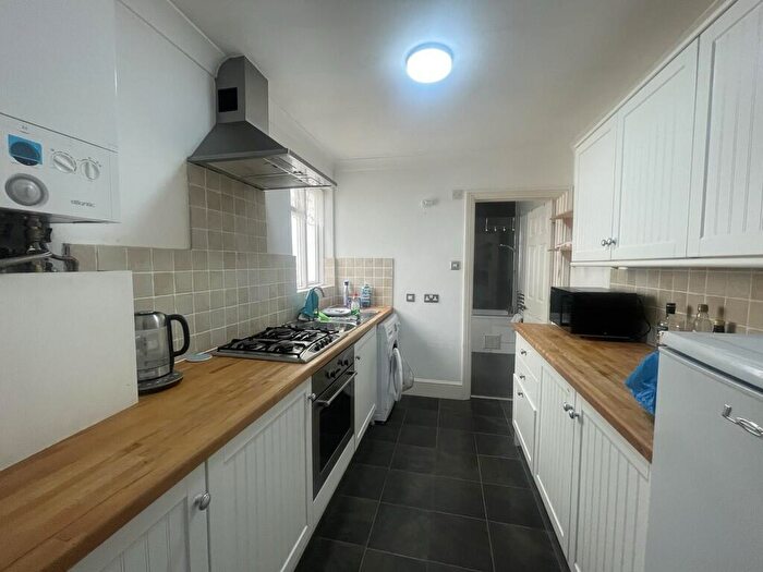 1 Bedroom Flat To Rent In Waterloo Street, Hove, BN3