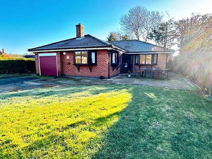 3 Bedroom Detached Bungalow For Sale In Glebe Close Donington-on-Bain Louth, LN11
