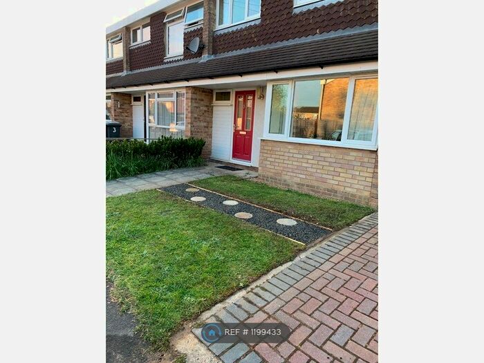 3 Bedroom Semi-Detached House To Rent In Marlow Road, Bishops Waltham, Southampton, SO32