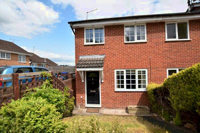 2 Bedroom End Of Terrace House To Rent In Sarum Close, Salisbury, SP2