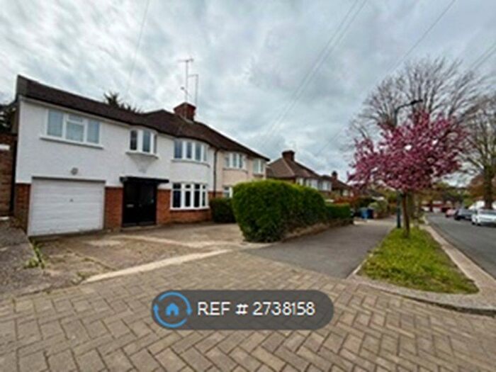 5 Bedroom Semi Detached House To Rent In Wentworth Hill, Wembley, HA9