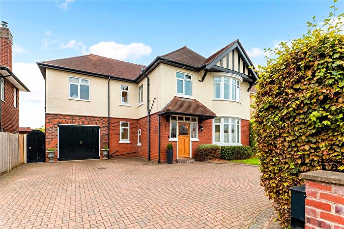 4 Bedroom Detached House For Sale In Worcester, Worcestershire, WR3