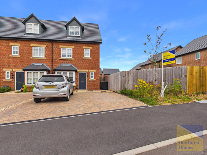 4 Bedroom Terraced House For Sale In Teal Avenue, Fulwood, PR2