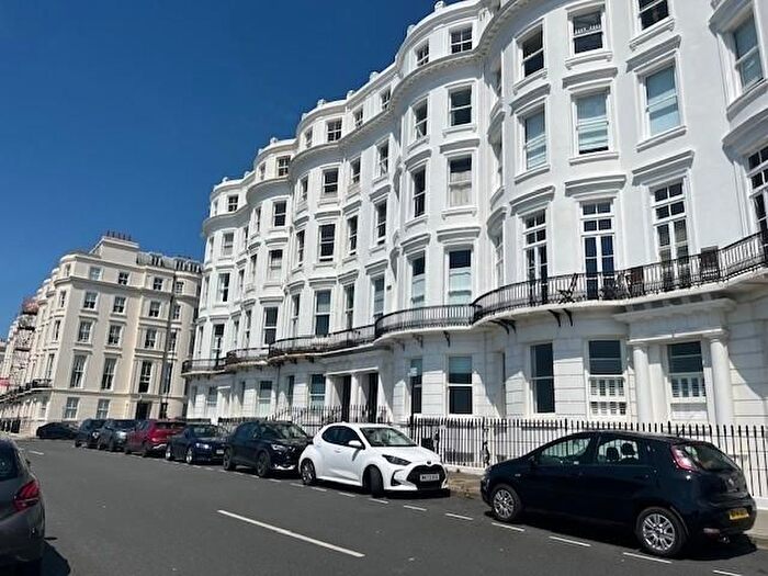 2 Bedroom Flat To Rent In Clarendon Terrace, Brighton, BN2