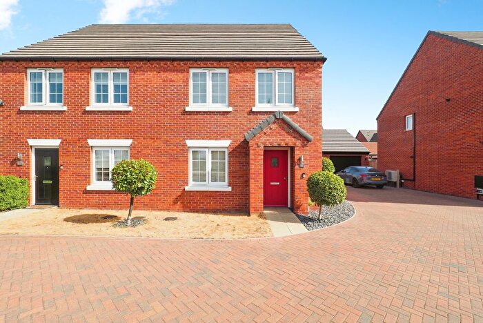 3 Bedroom Semi-Detached House For Sale In Birch Close, Aslockton, Nottingham, Nottinghamshire, NG13