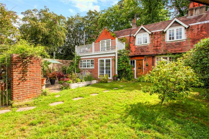 2 Bedroom Semi-Detached House For Sale In Headley Road, Hindhead, GU26