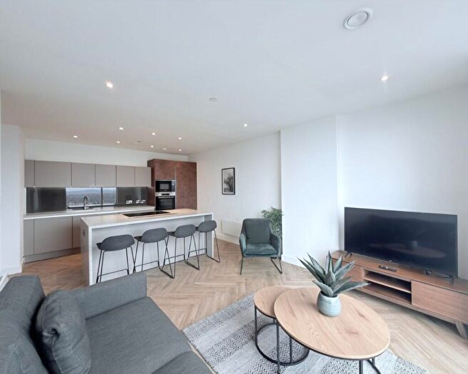 2 Bedroom Flat To Rent In Anaconda Cut, Greengate, M3