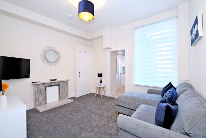 1 Bedroom Flat To Rent In Union Grove, City Centre, Aberdeen, AB10