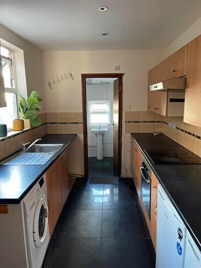 1 Bedroom Flat To Rent In Malvern Road, LU1