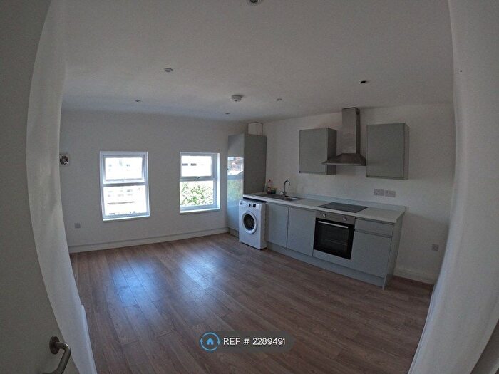 1 Bedroom Flat To Rent In Egremont, Wallasey, CH44