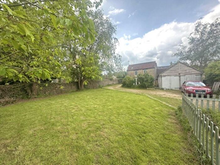 3 Bedroom Barn Conversion To Rent In Buckland Dinham, BA11
