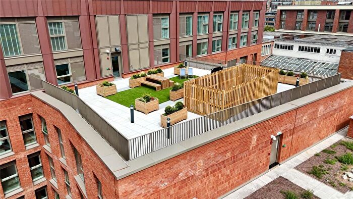 2 Bedroom Apartment For Sale In Chapmans Yard, Upper Gough Street, Birmingham, West Midlands, B1