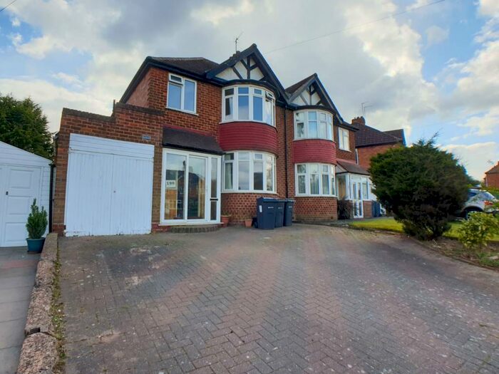 3 Bedroom Semi-Detached House To Rent In Swanshurst Lane, Birmingham, B13
