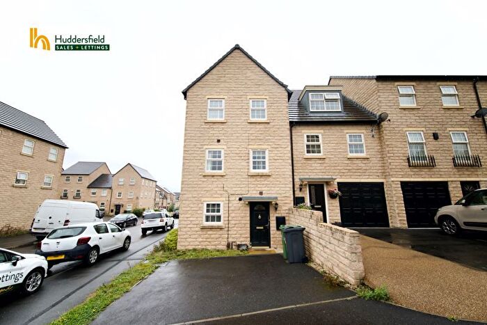2 Bedroom Semi-Detached House For Sale In Marlington Drive, Huddersfield, HD2