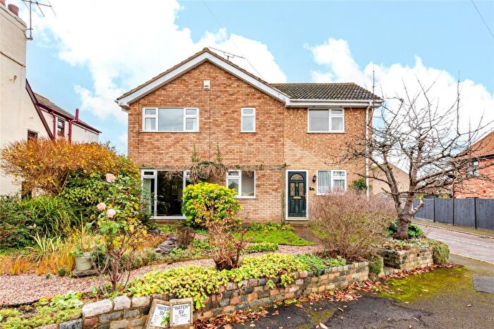 4 Bedroom Detached House For Sale In Station Road, Bow Brickhill, Milton Keynes, Buckinghamshire, MK17