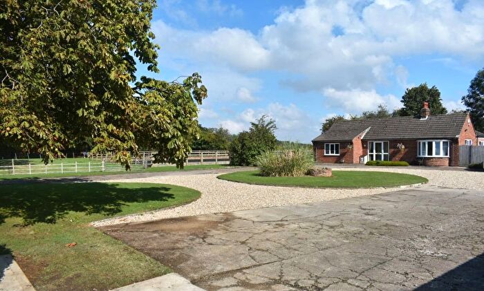 3 Bedroom Bungalow For Sale In Lincoln Road, Welton, Lincoln, Lincolnshire, LN2