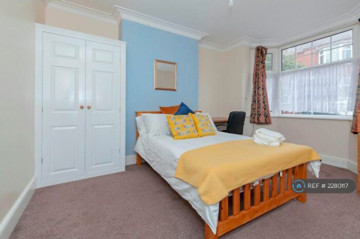 5 Bedroom Terraced House To Rent In Lorne Road, Leicester, LE2