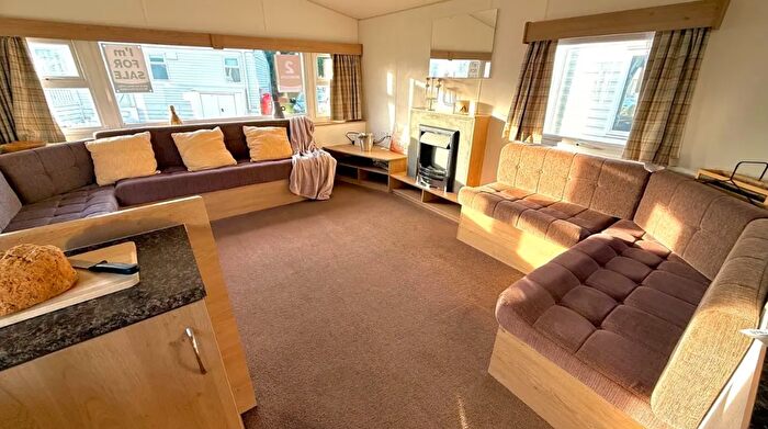 2 Bedroom Park Home For Sale In Suffolk Sands Holiday Park, IP11