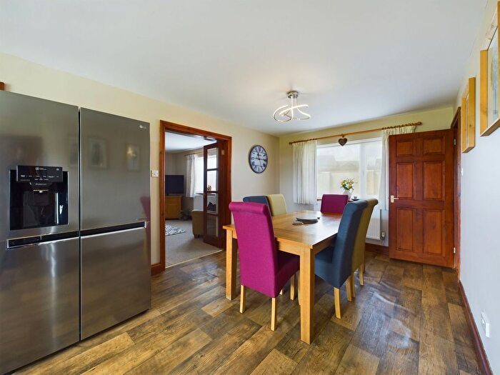 6 Bedroom Detached House For Sale In Catherine's Gate, Merlins Bridge, SA61