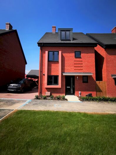 4 Bedroom Property To Rent In Heritage Road, Kingsnorth, Ashford, TN25