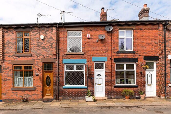 2 Bedroom Terraced House To Rent In Heaviley Grove, Horwich, Bolton, BL6