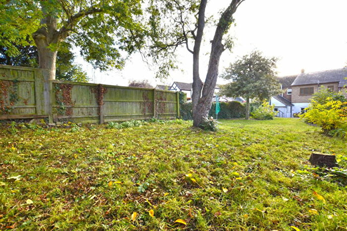 2 Bedroom Cottage For Sale In High Street, Upton St. Leonards, Gloucester, GL4