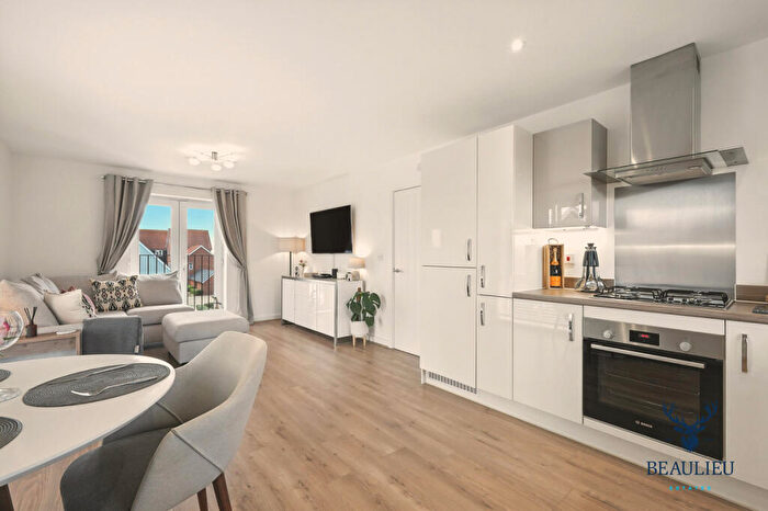 2 Bedroom Apartment For Sale In Ben Wilson Link, Chelmsford, CM1