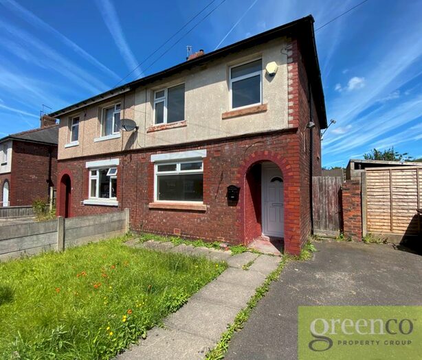 3 Bedroom Semi-Detached House To Rent In Richmond Road, Worsley, Manchester, M28