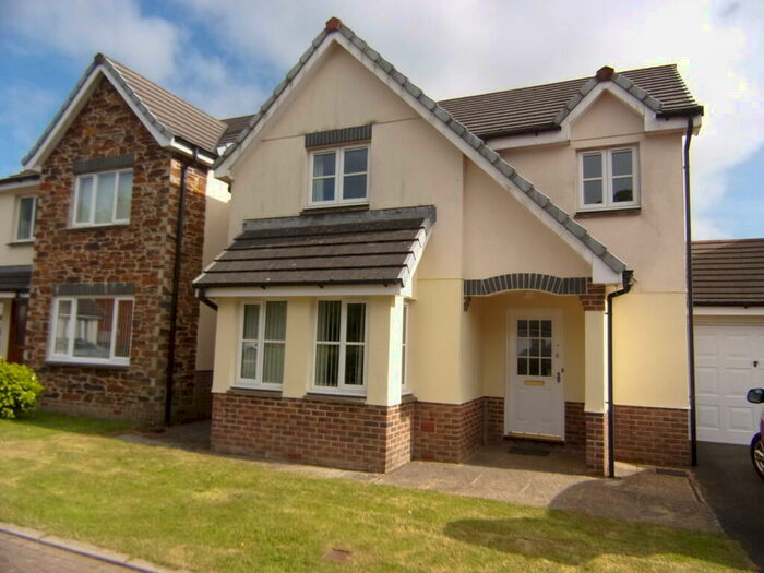 4 Bedroom Detached House To Rent In Launceston, Cornwall, PL15