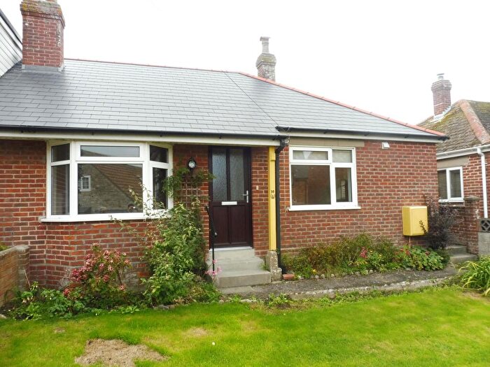2 Bedroom Bungalow To Rent In Westhill Road, Weymouth, DT4