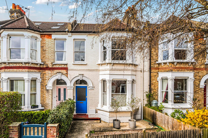 2 Bedroom Property For Sale In Agamemnon Road, West Hampstead, London, NW6