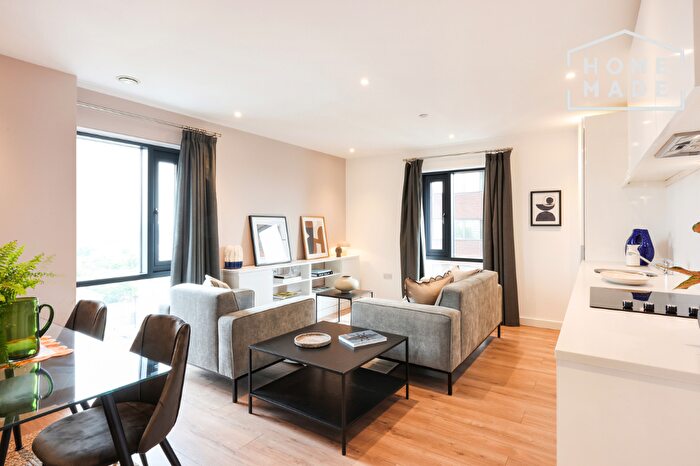 2 Bedroom Flat To Rent In The Landsdowne, B16
