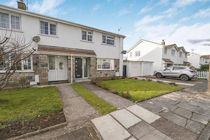 3 Bedroom Semi-Detached House For Sale In Brookside, Treoes, Vale Of Glamorgan, CF35