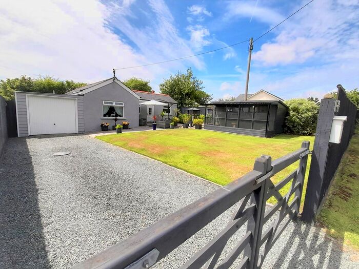 3 Bedroom Detached Bungalow For Sale In Long Park, Trebursye, Launceston, PL15