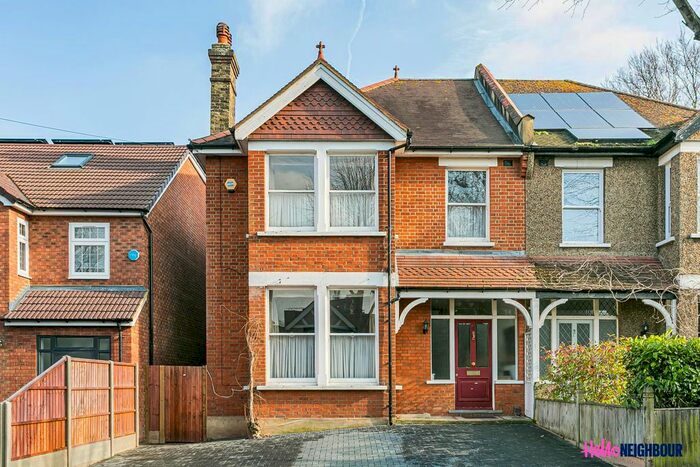 4 Bedroom Semi-Detached House To Rent In Onslow Gardens, London, SM6