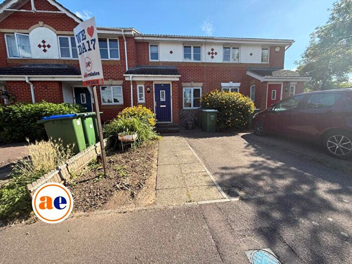 2 Bedroom Terraced House For Sale In Poppy Close, Belvedere ** Video & D Floorplan Available **, DA17