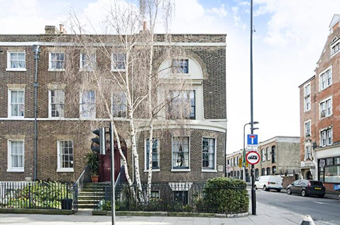 1 Bedroom Flat To Rent In Mare Street, Hackney, London, E8