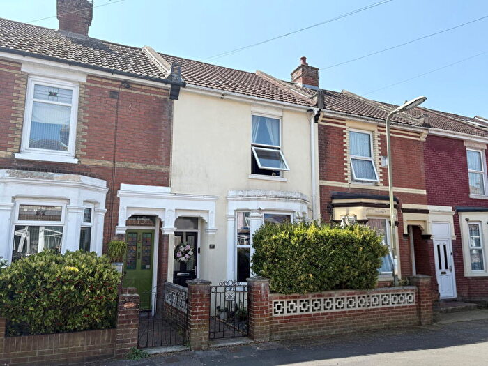 3 Bedroom Terraced House For Sale In Kings Road, Gosport, PO12