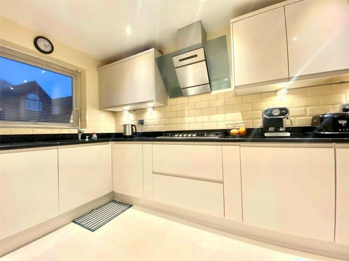 4 Bedroom End Of Terrace House To Rent In Alderman Willey Close, Wokingham, Berkshire, RG41