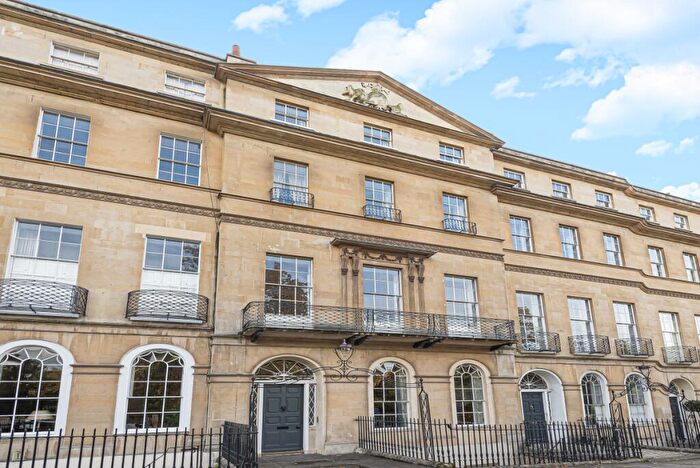 2 Bedroom Apartment To Rent In Sydney Place Bath, BA2