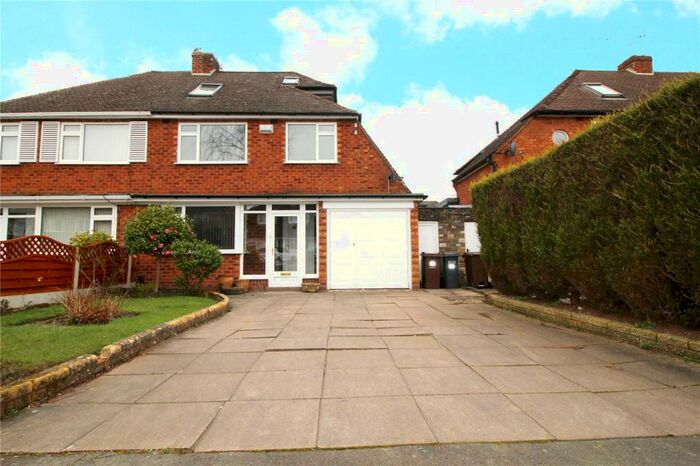 4 Bedroom Semi-Detached House To Rent In Willow Road, Solihull, B91