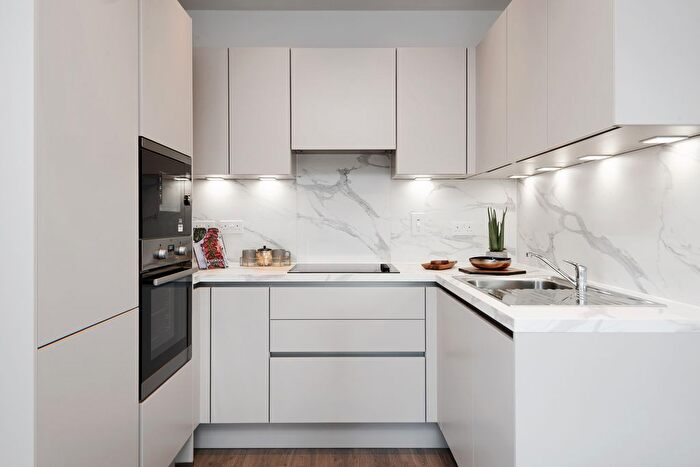 1 Bedroom Flat To Rent In Wolff House, Ridgeway Views, London, London, NW7