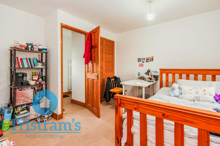 6 Bedroom Semi-Detached House To Rent In Myrtle Grove, Beeston, NG9